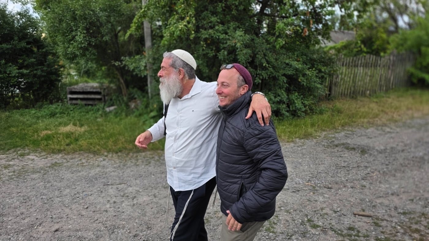 רגע של חברות במסע